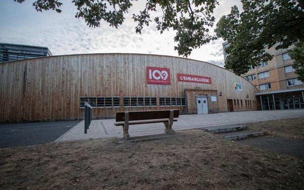 Le 109, L'embarcadère