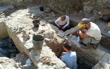 Visite des fouilles archéologiques du Moulin des Pierres et du Grand Moulin